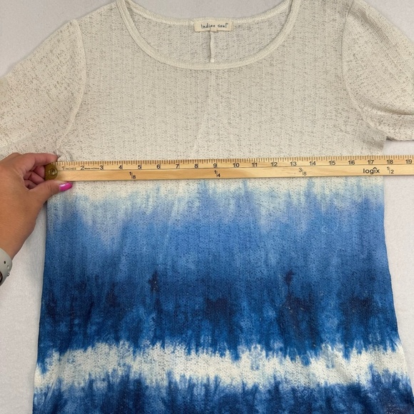 Indigo Soul 3/4 Length Sleeve Sheer Back Top Womens Sz Small Cream Blue Tie Dye - Picture 5 of 8